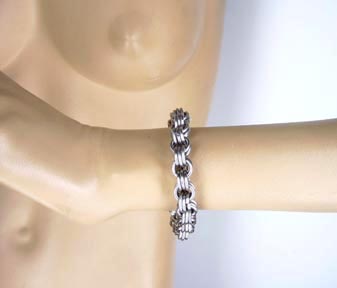 1/4 inch triple link - Small