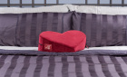 D�cor Heart Wedge in Merlot Velvish 