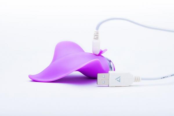 Mimic Manta Ray Handheld Massager Lilac Purple Sex Toy Product